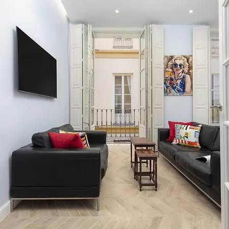 -malagasunapts-picasso Classic